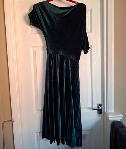 Asos green velvet - asos,