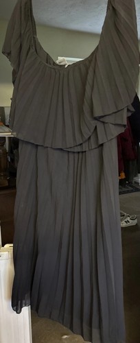 Black pleated evening dress - pleated,