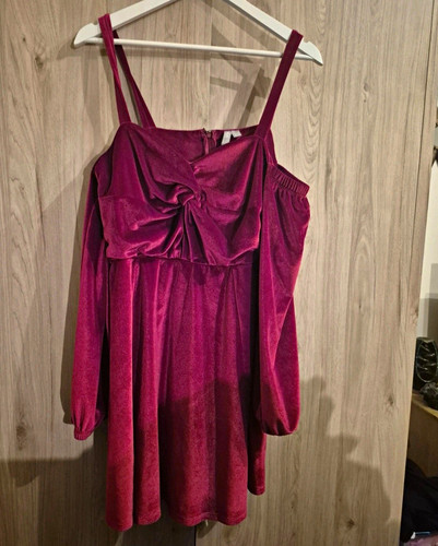Asos deep red velvet ruched - deep,